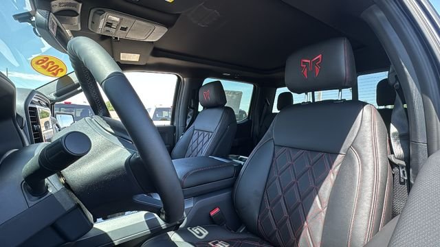 New 2026 Carbonized Gray Metallic Ford XLT image 18