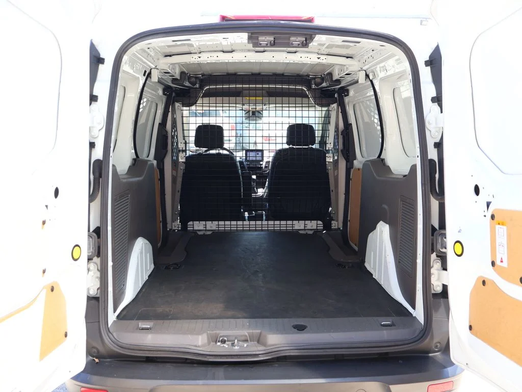 Used 2020 White Ford XL image 12