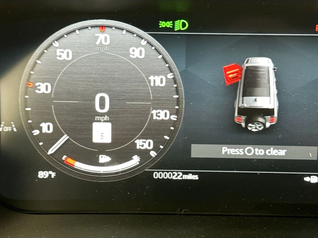New 2026 Borasco Grey Land Rover X-Dynamic SE image 12