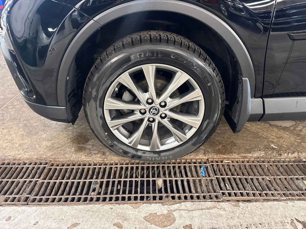 Certified Used 2017 Black Toyota Limited image 10