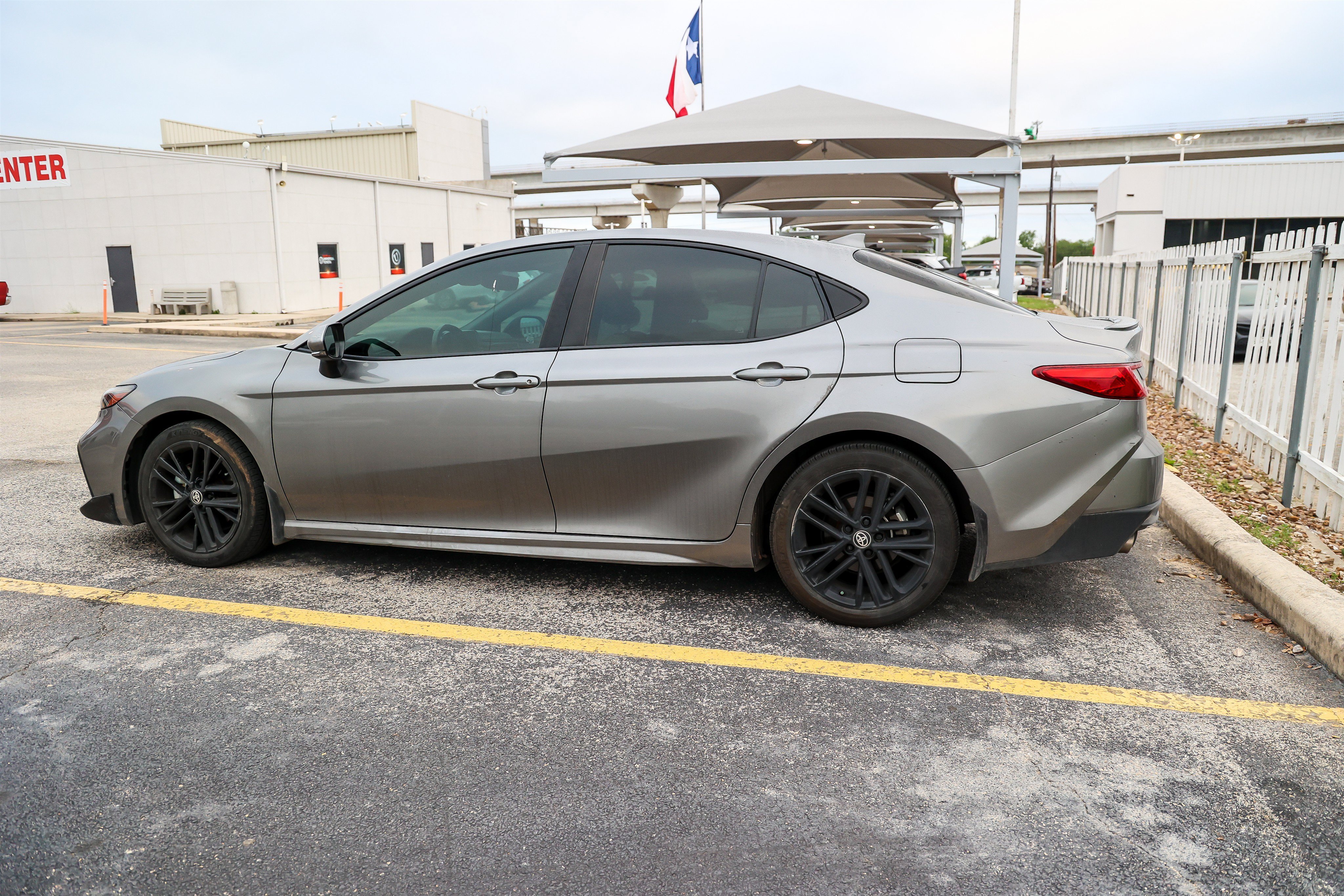 Used 2025 HEAVY METAL Toyota XSE image 7
