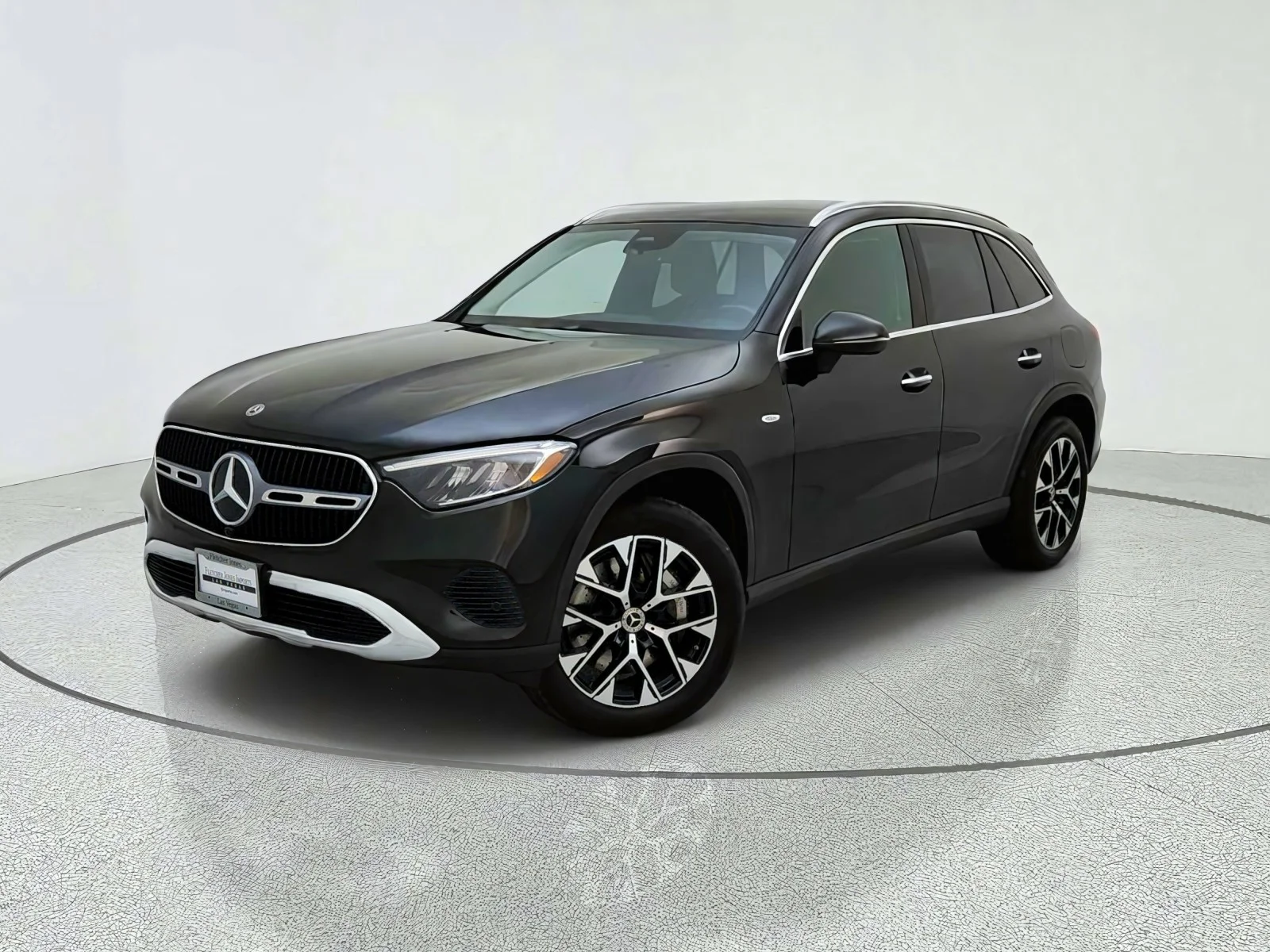 2025 Mercedes-Benz GLC