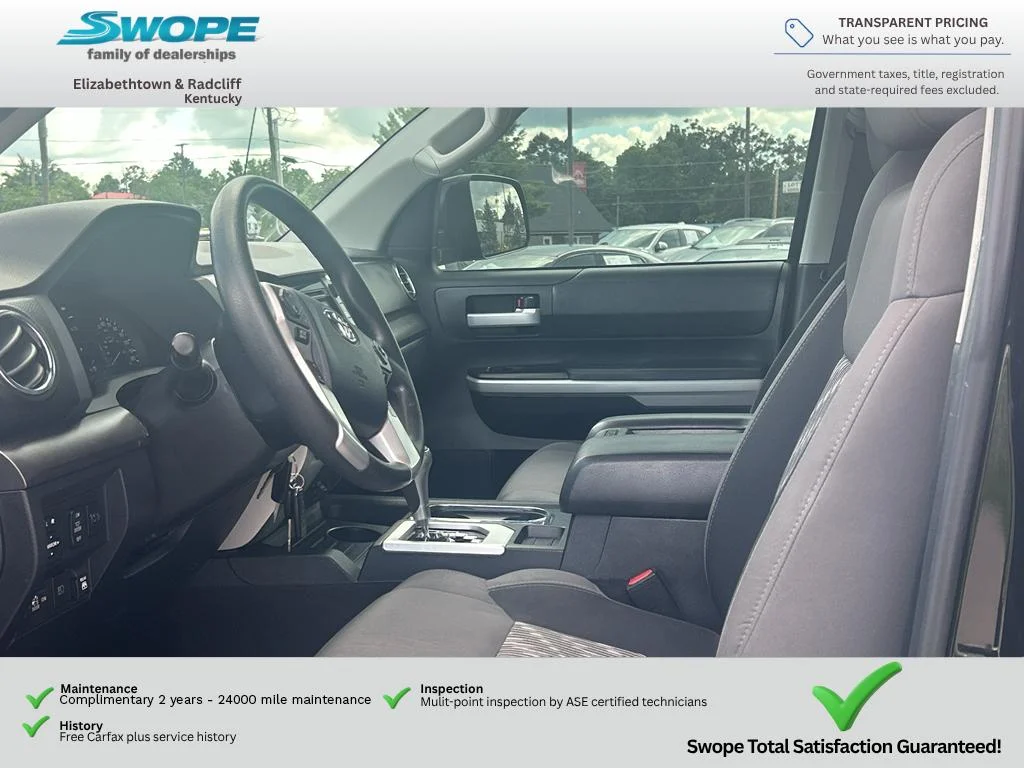 Used 2019 Midnight Black Metallic Toyota SR5 image 10