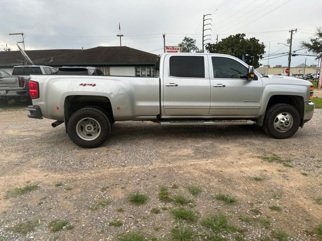 Used 2019 Silver Chevrolet LTZ image 15