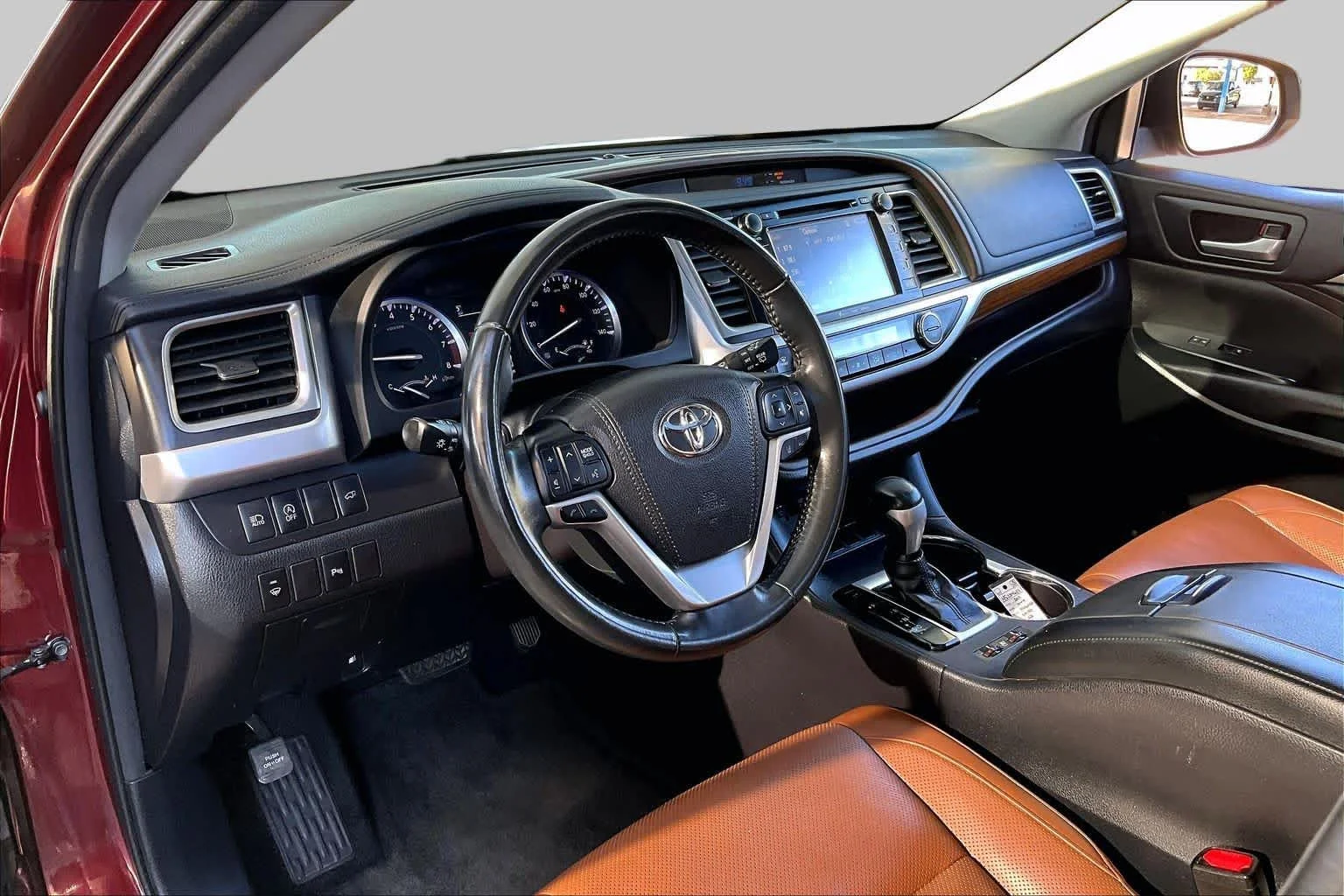 Used 2017 Ooh La La Rouge Mica Toyota Limited image 18