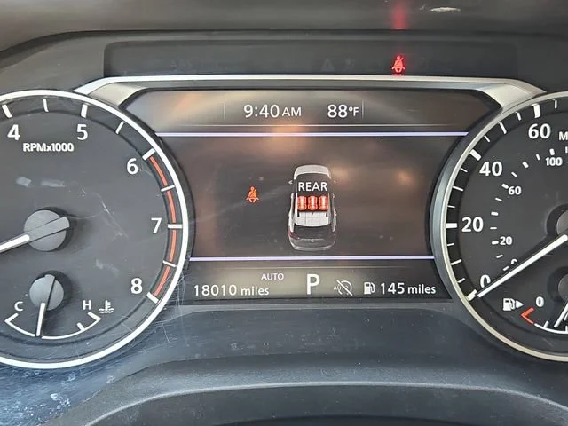 Used 2025  Nissan Rock Creek image 25