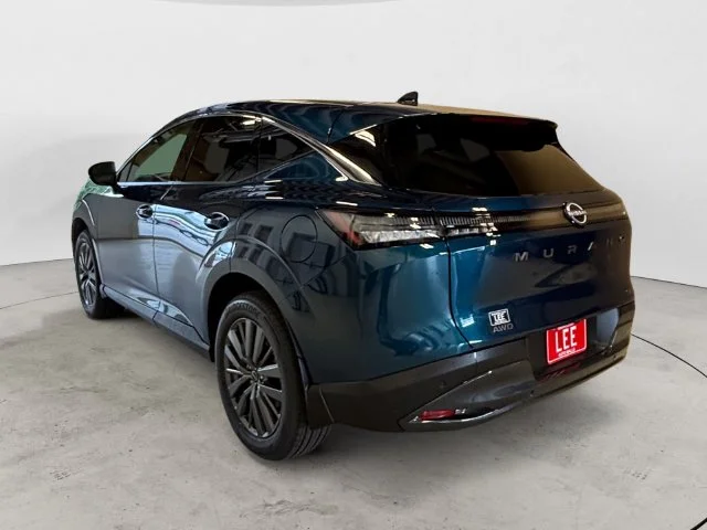 New 2026 Blue Nissan SL image 3