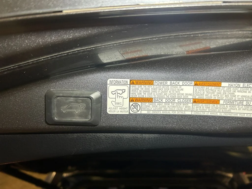 Used 2018 Magnetic Gray Toyota XLE image 21