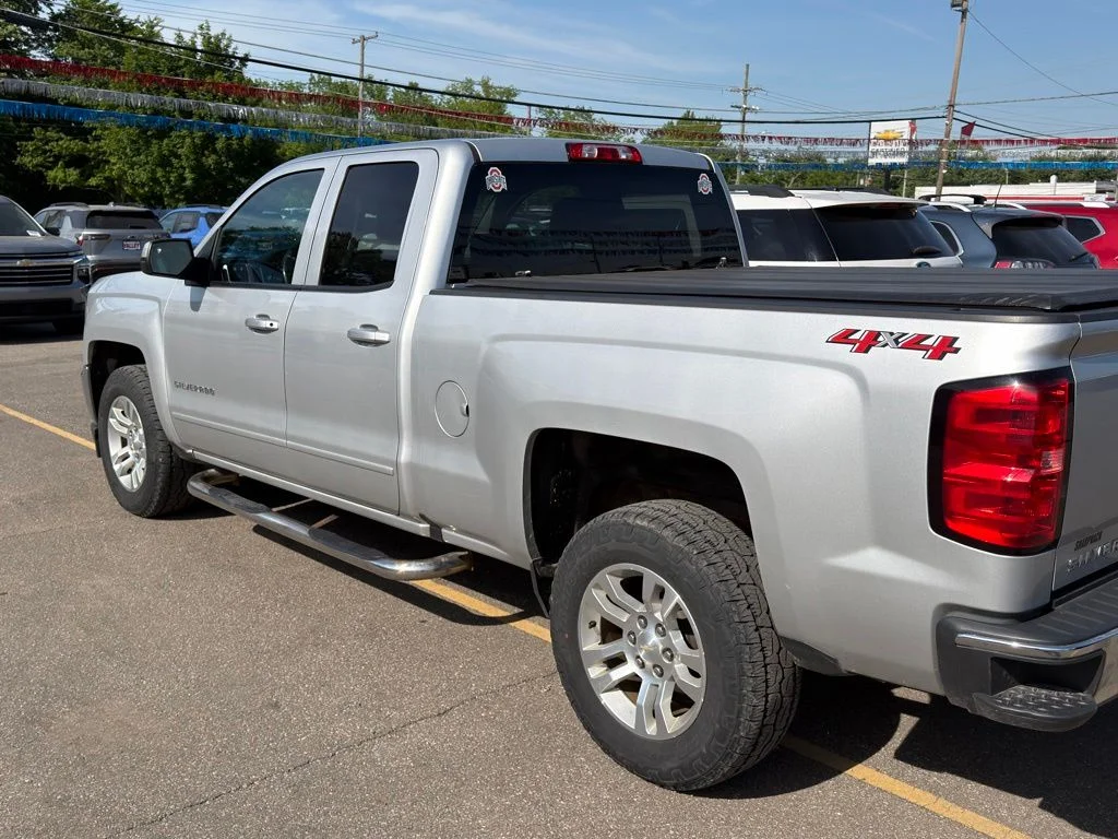 Used 2019 Silver Chevrolet LT image 7