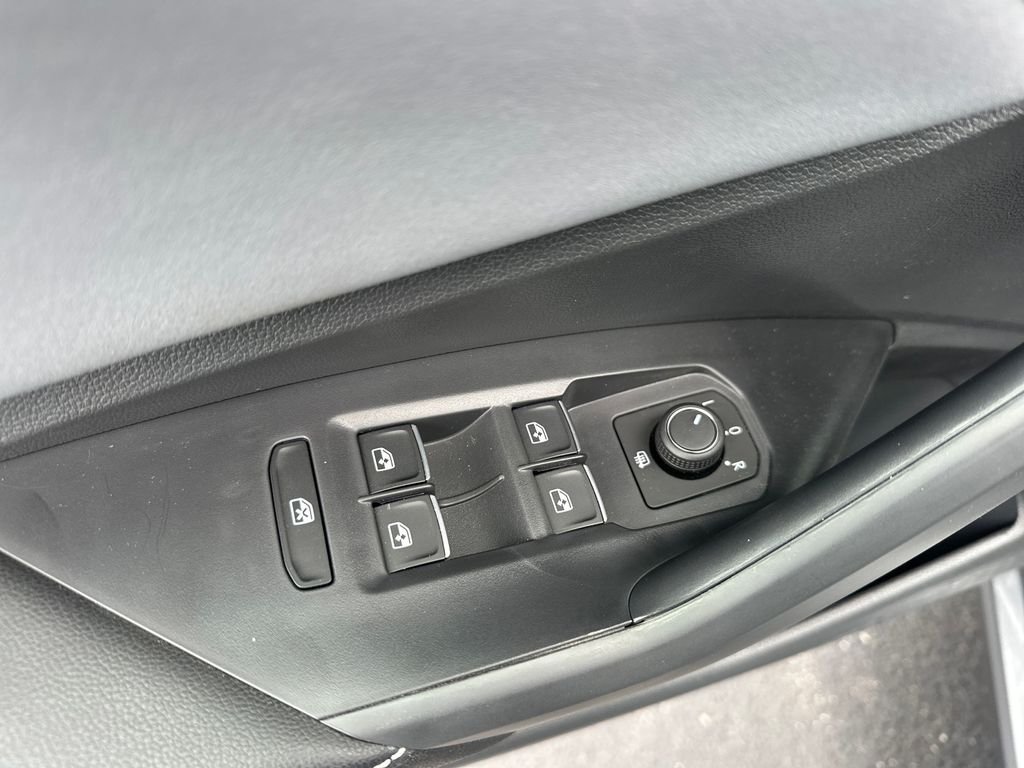 New 2026 Gray Volkswagen 1.5T SE image 10