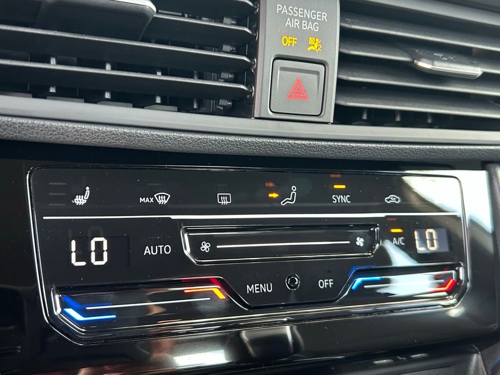 New 2026 Silver Volkswagen 1.5T Sport image 30