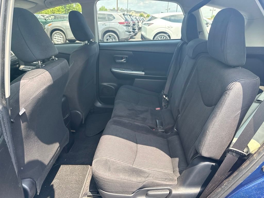 Used 2015 Blue Toyota Five image 12