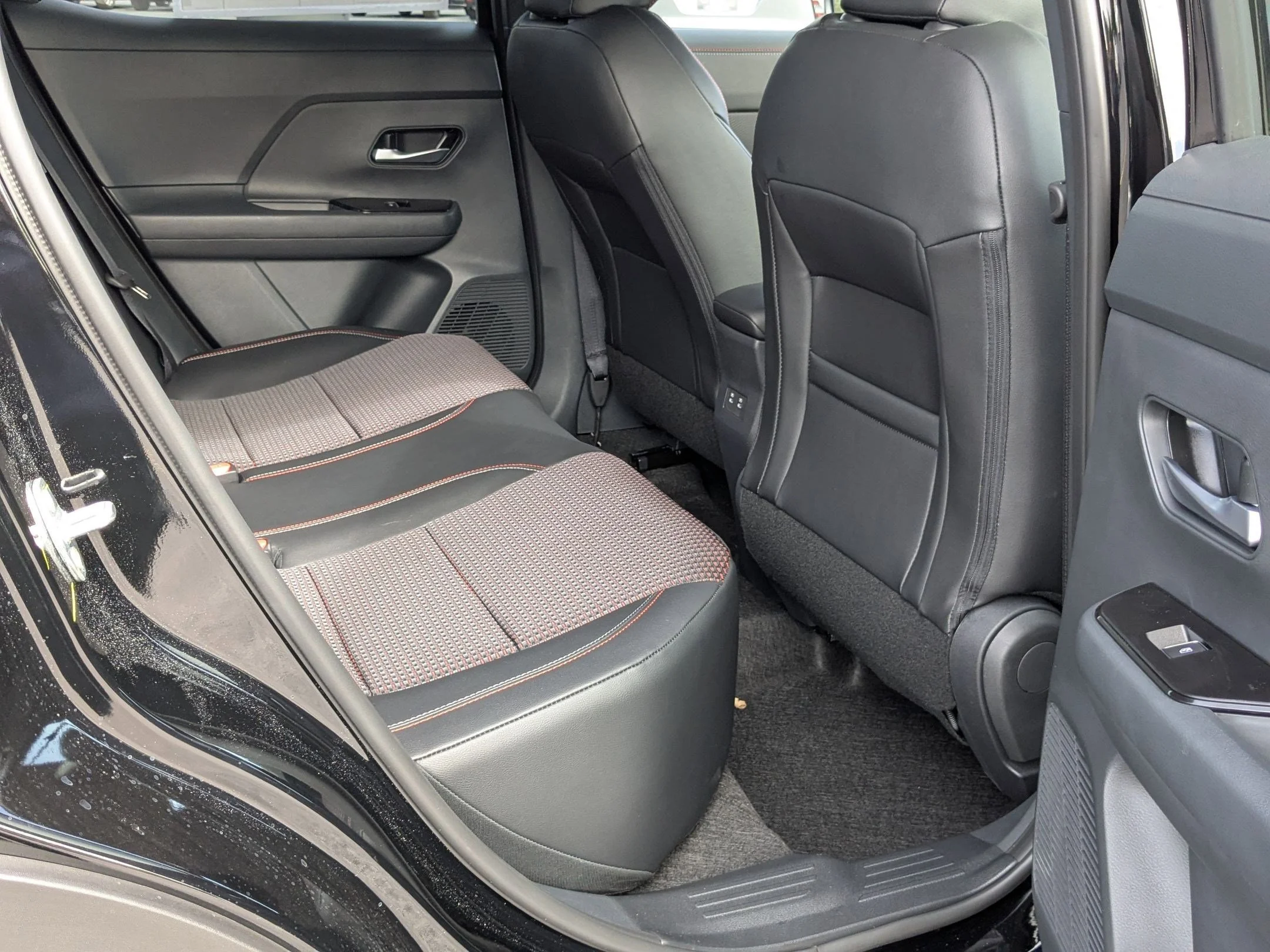 2026 Nissan KICKS SR AWD - Photo 21