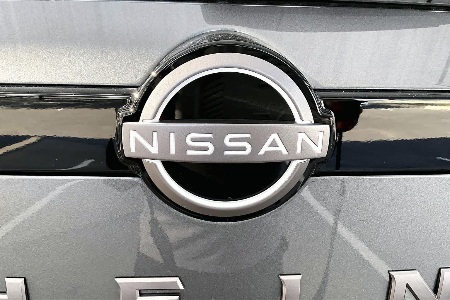 New 2026 Gun Metallic Nissan SL image 15