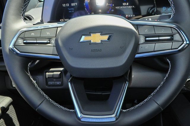 New 2025 Black Chevrolet LT - Extended Range image 16