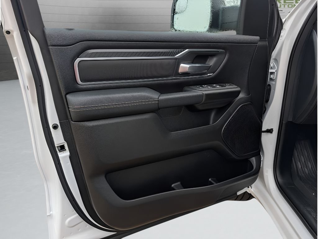 New 2026 Bright White Clear-Coat Exterior Paint RAM Big Horn Night Edition Hemi 4x4 Crew Cab image 14