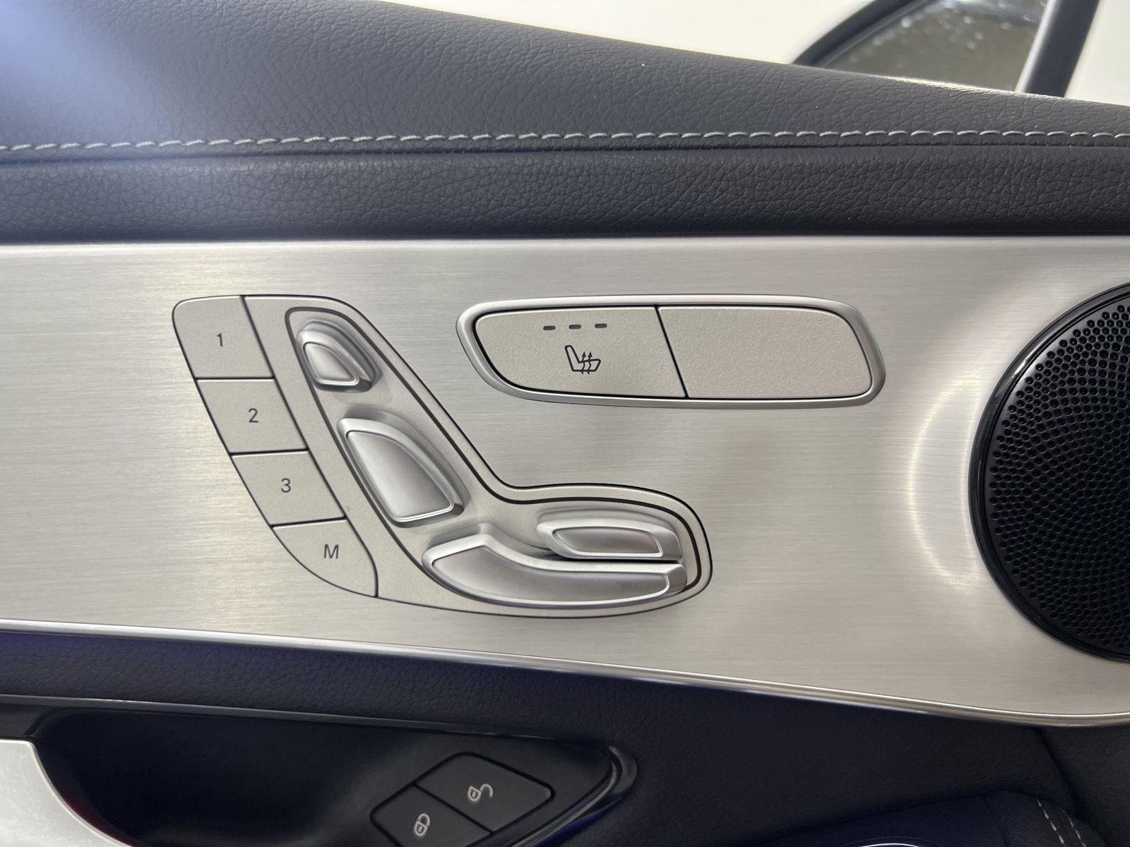 Used 2023 Polar White Mercedes-Benz GLC 300 image 18