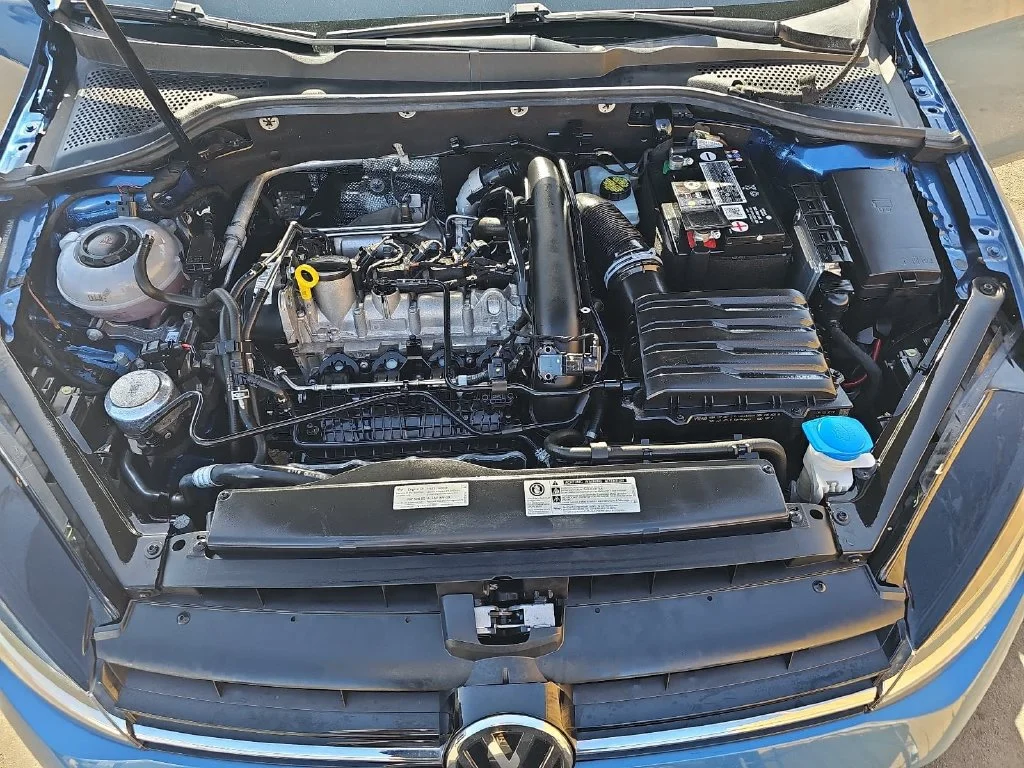 Used 2019 Blue Volkswagen S image 31
