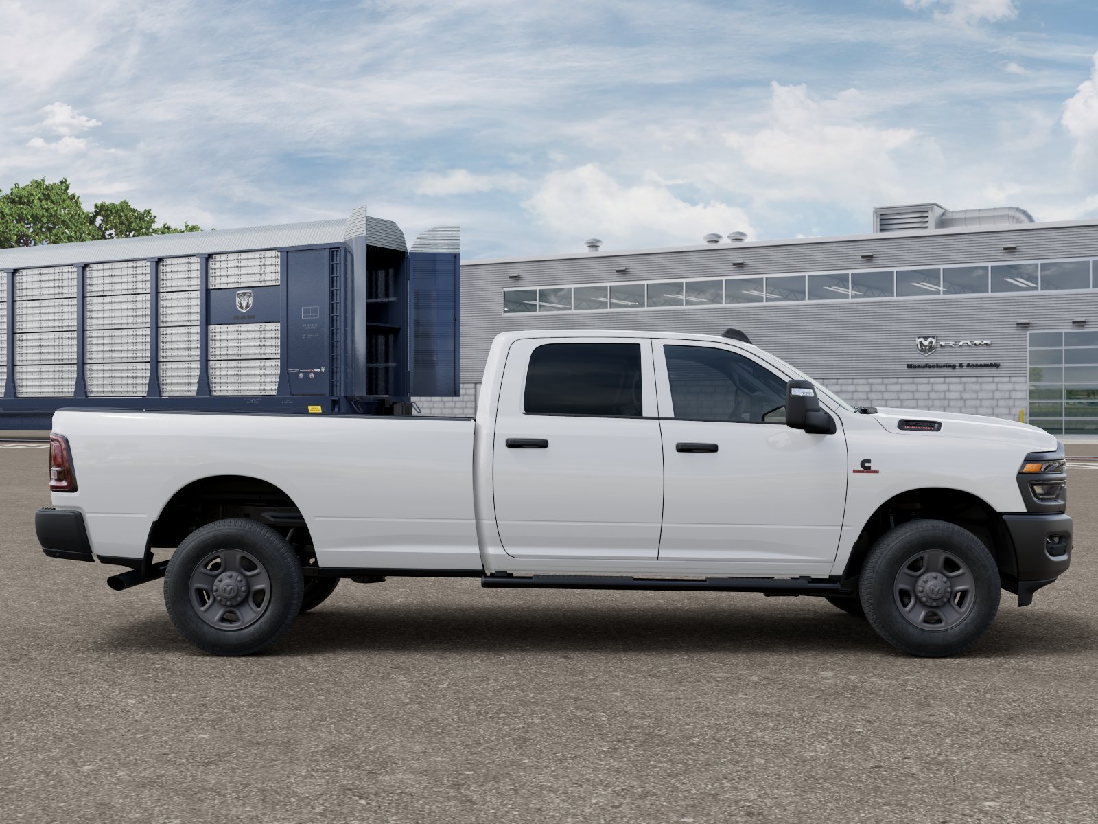 New 2026 Bright White Clear-Coat Exterior Paint RAM Tradesman image 12