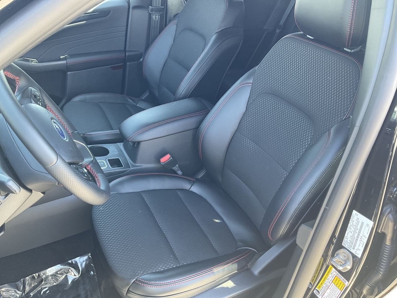 2026 Ford Escape ST-Line - Photo 11