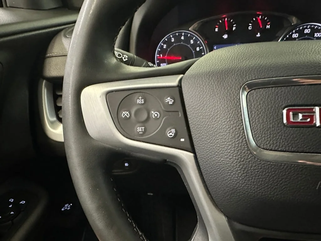 Used 2023 Summit White GMC SLT image 11