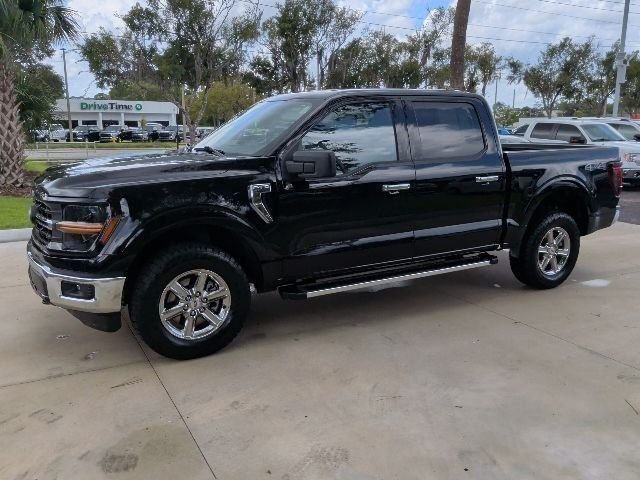 Used 2025 Black Ford XLT image 9