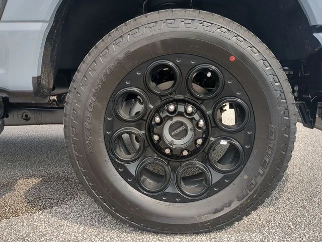 New 2026 Glacier Gray Metallic Tri-Coat Ford F-250® Lariat® image 11
