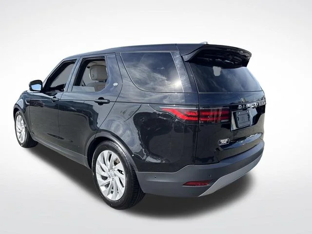Used 2025 White Land Rover S image 3