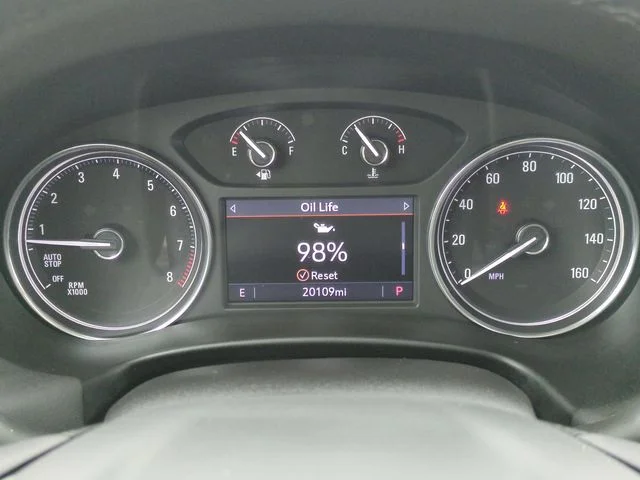 Used 2024 White Buick Essence image 18