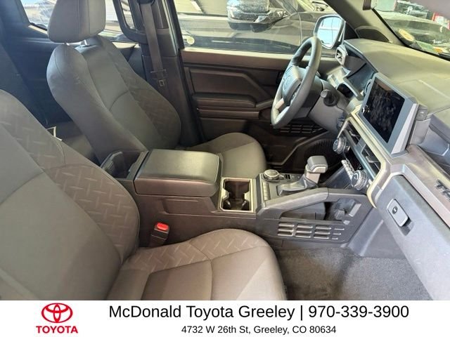 Used 2025  Toyota SR5 image 6