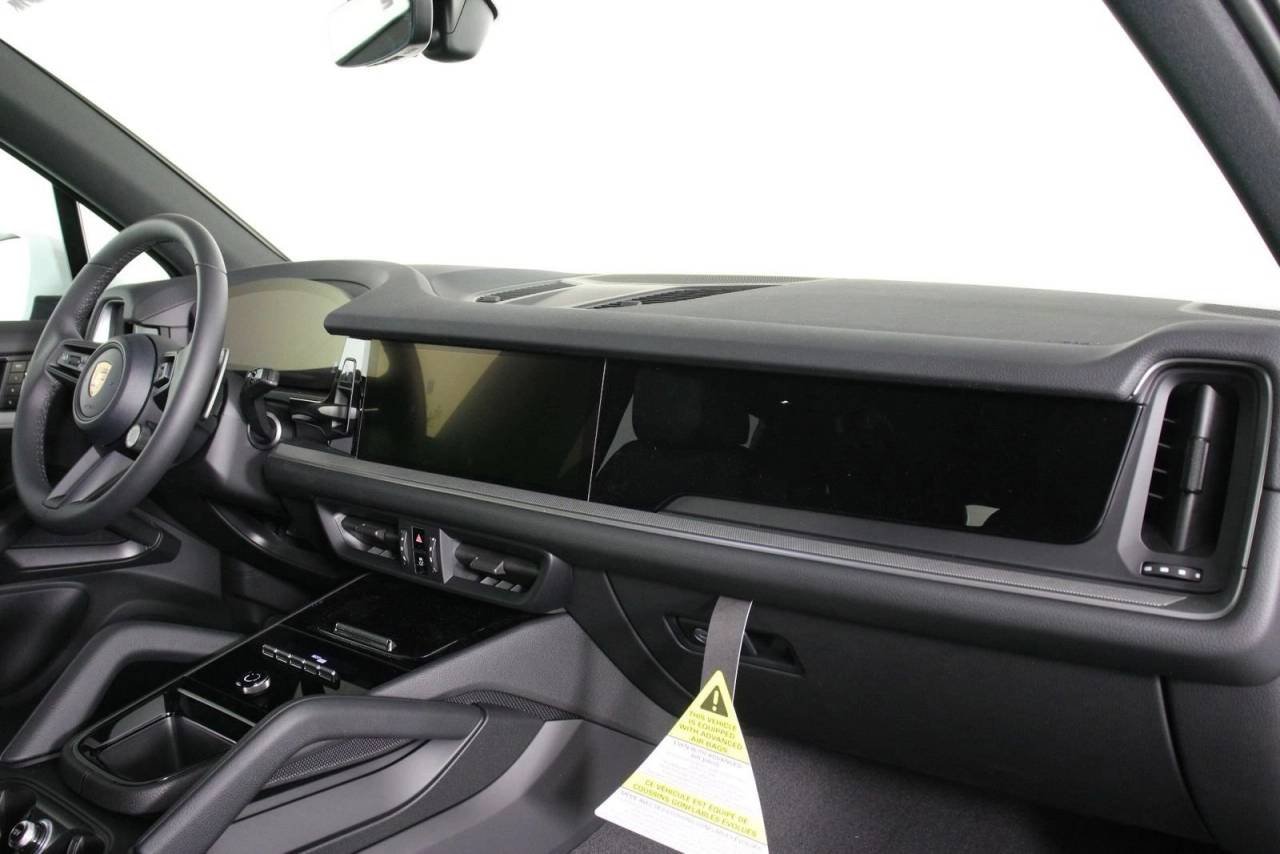 Certified Used 2026 White Porsche  image 15