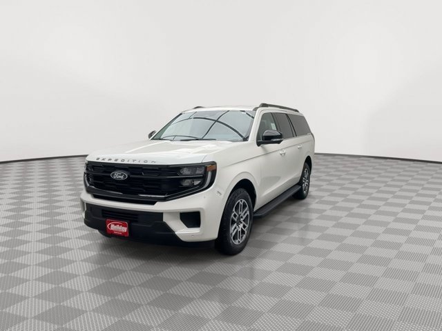 Used 2026 Star White Metallic Tri-Coat Ford Active image 37