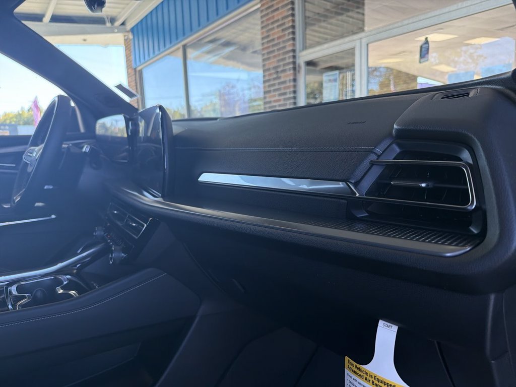 2027 Chevrolet Traverse LT - Photo 30