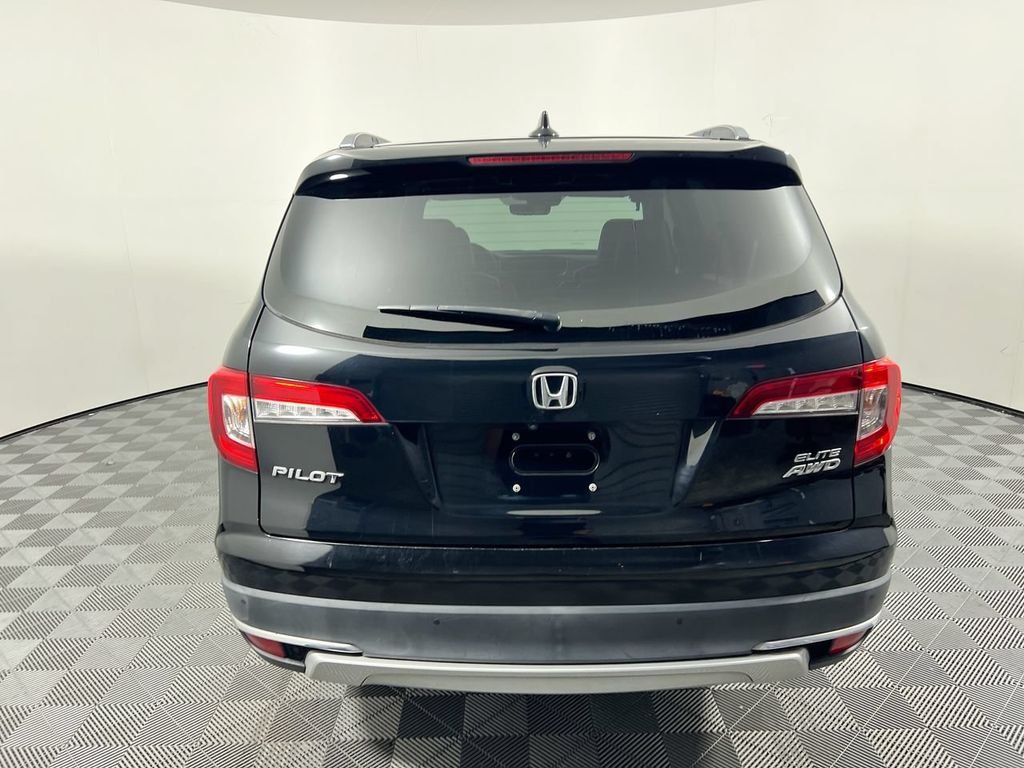 Used 2019 Black Honda Elite image 4
