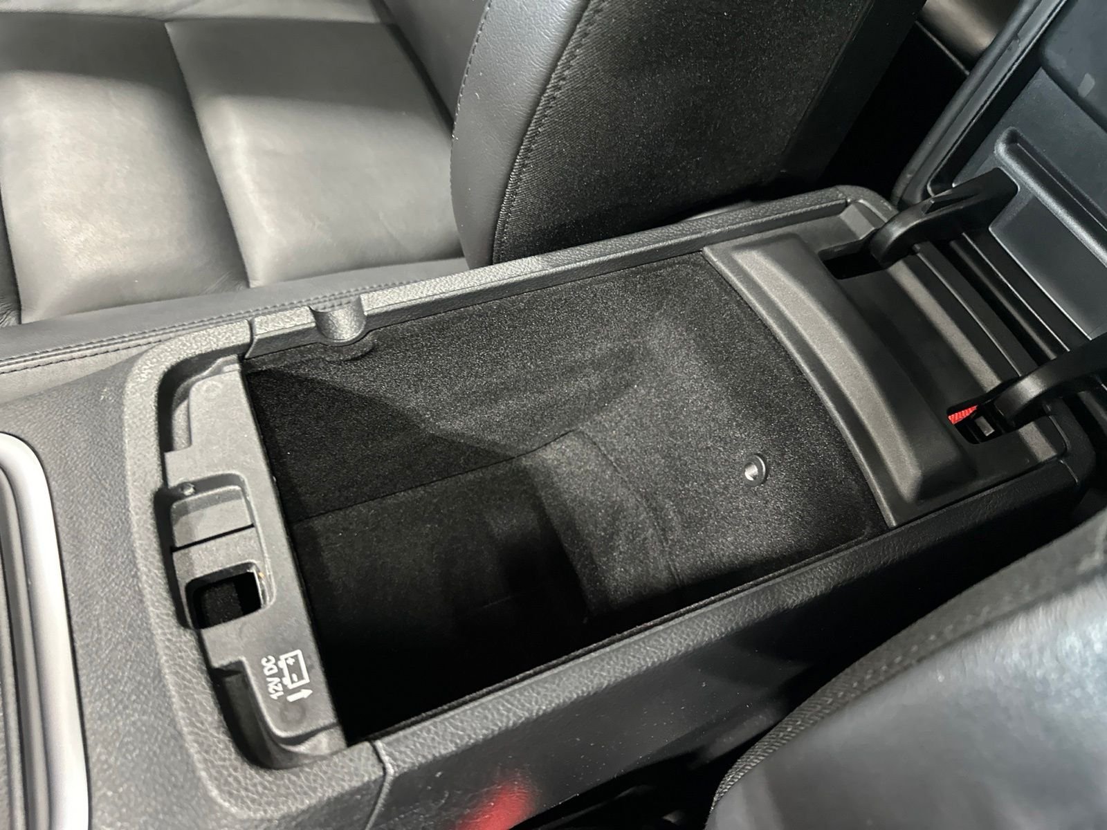 Used 2019 Black Dodge Citadel image 70