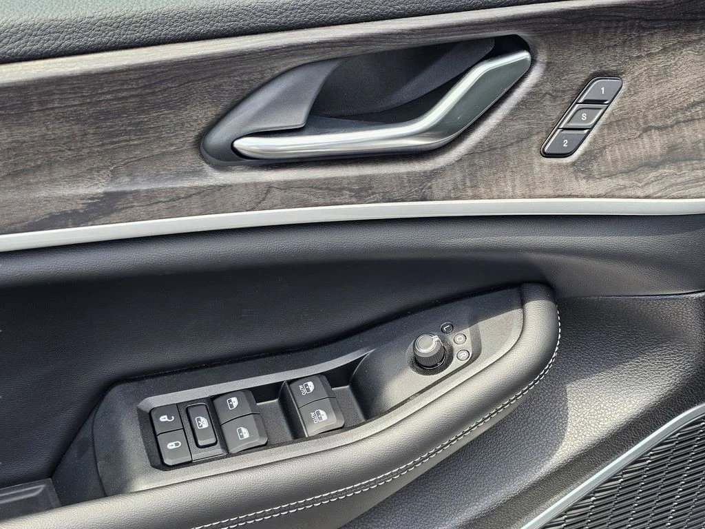 2026 Jeep Grand Cherokee L Limited - Photo 15