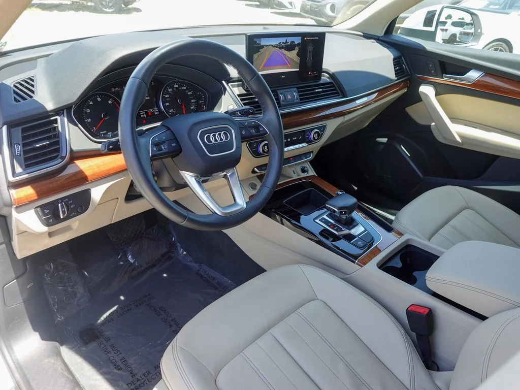 Used 2023 White Audi 45 S line Premium image 11
