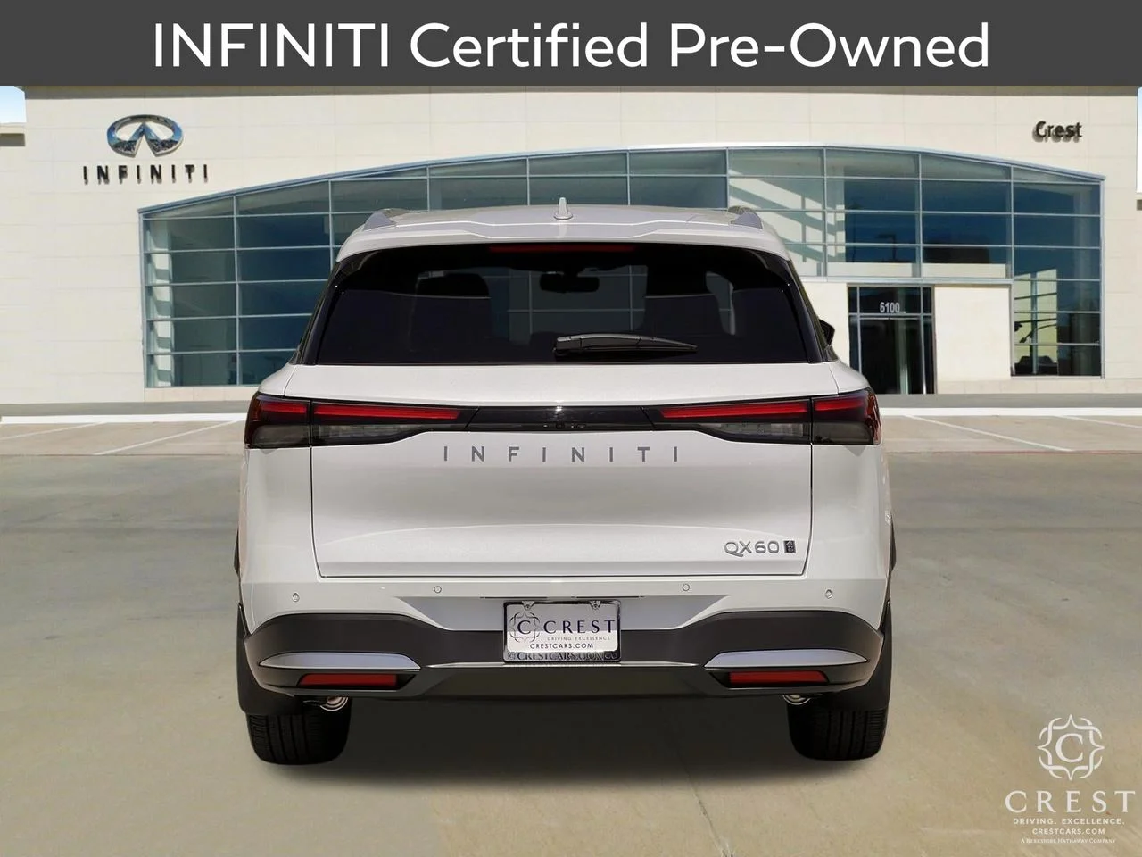Certified Used 2027 Radiant White INFINITI LUXE image 4