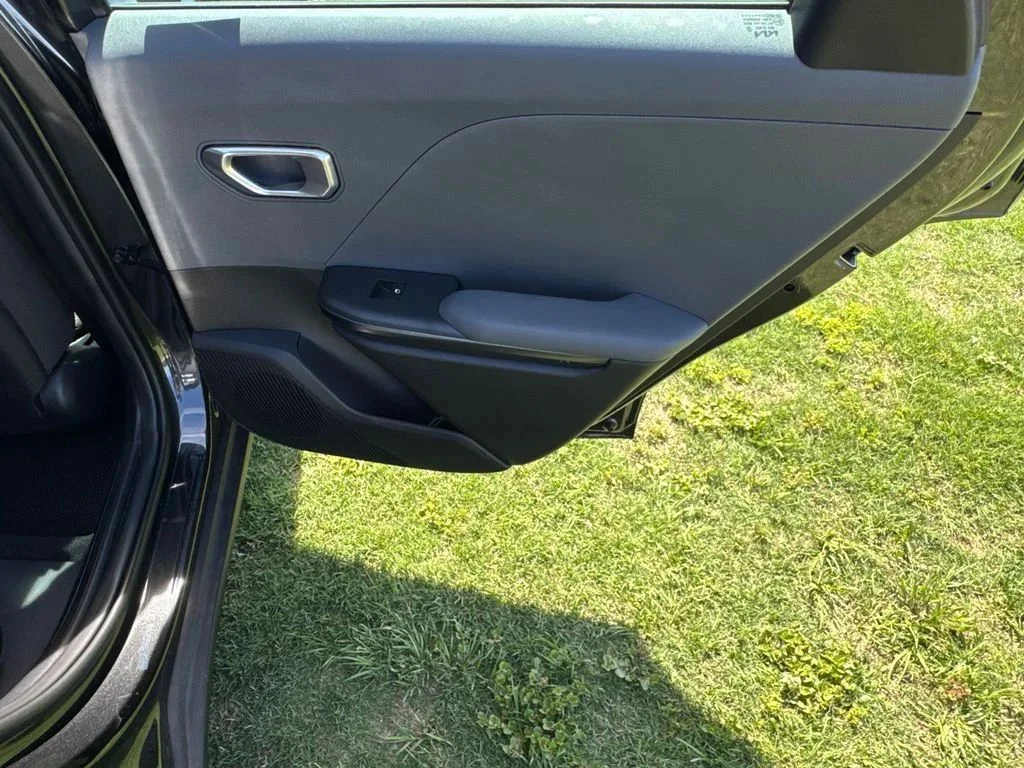 New 2026 Gray Kia LXS image 16