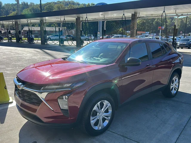 2024 Chevrolet Trax LS