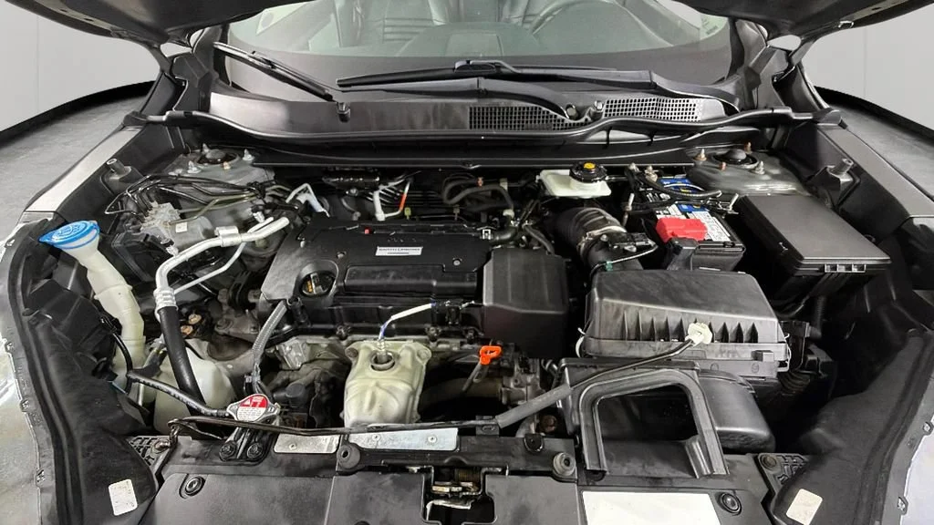 Used 2017 Gray Honda LX image 34