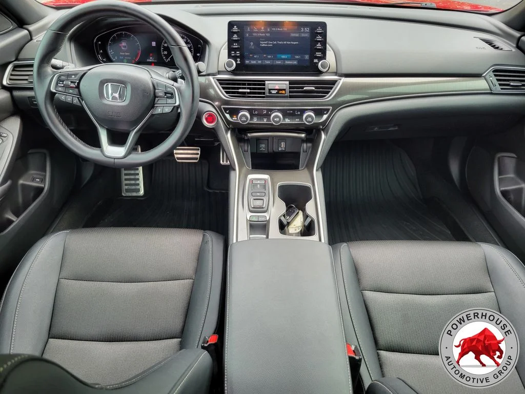 Used 2020  Honda Sport 2.0T image 15