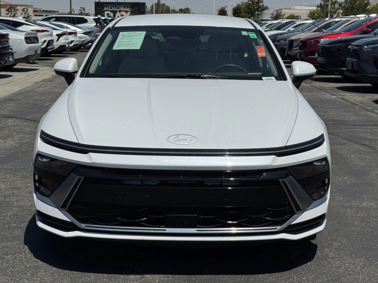 Used 2024 Serenity White Hyundai SEL image 2