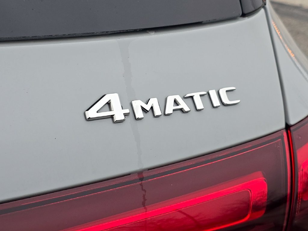 New 2026 MANUFAKTUR Alpine Grey Mercedes-Benz GLE 580 image 43