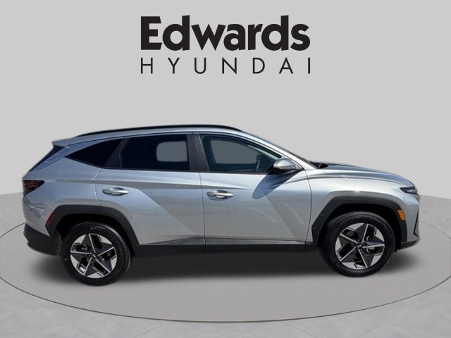 Used 2026 Silver Hyundai SEL image 6