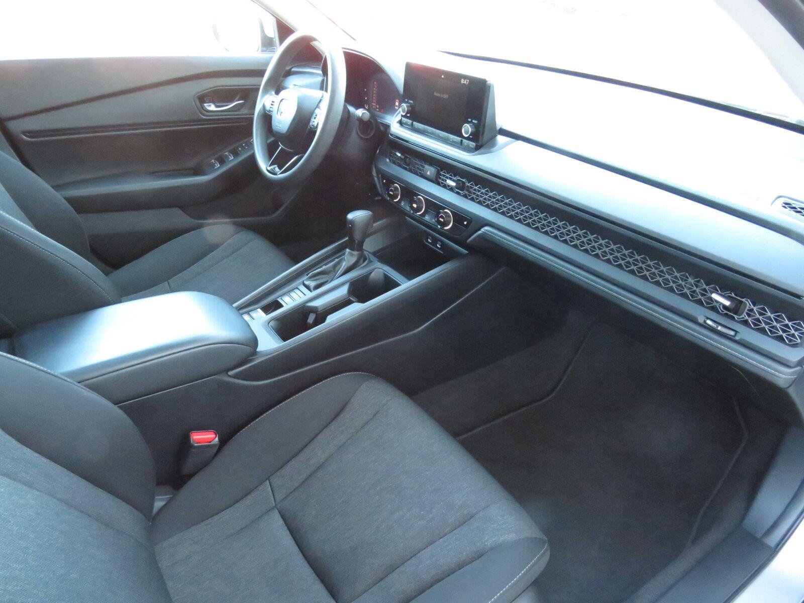 Used 2024 Solar Silver Metallic Honda EX image 26