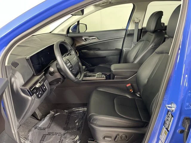 2026 Kia Sportage EX - Photo 16