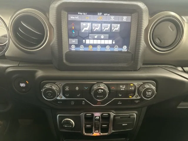 Used 2023 Yellow Jeep Sport S image 25