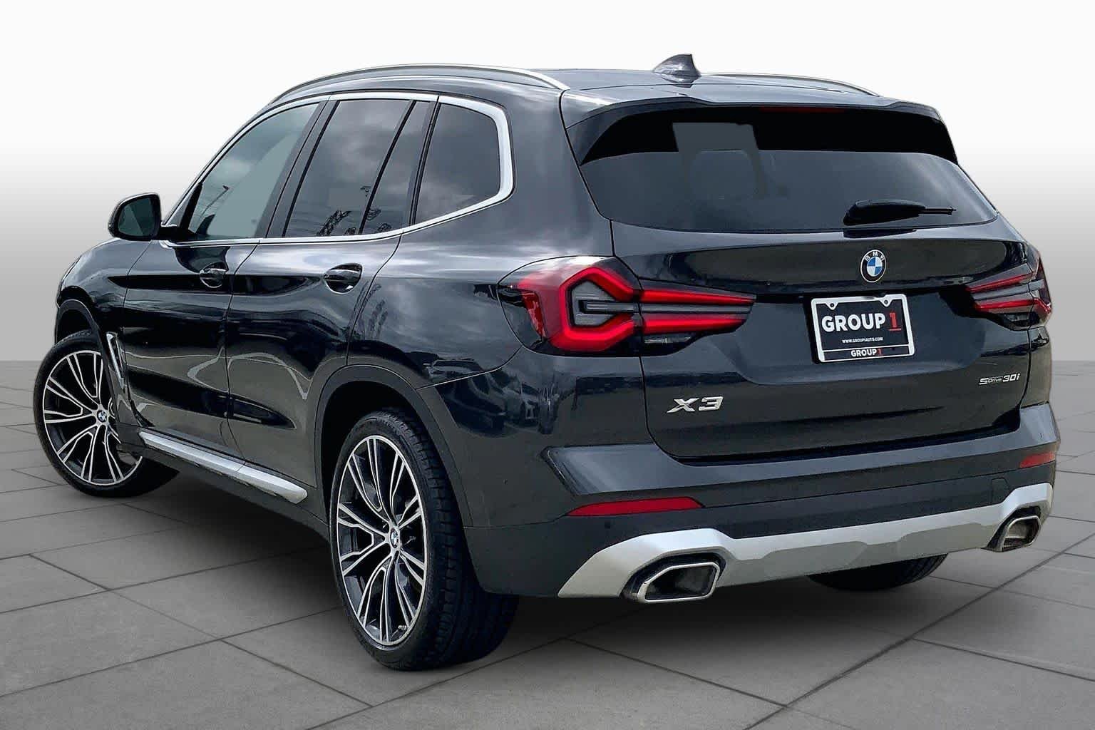 Used 2023 Dark Graphite Metallic BMW sDrive30i image 11