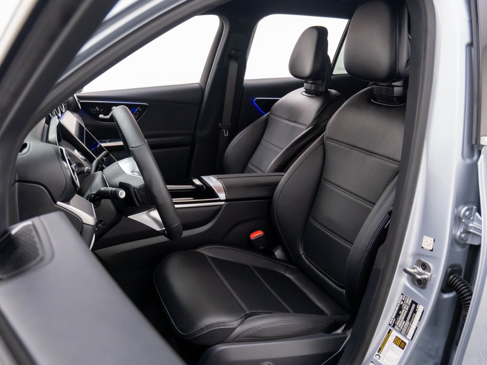 Used 2026 Silver Mercedes-Benz GLC 300 image 14